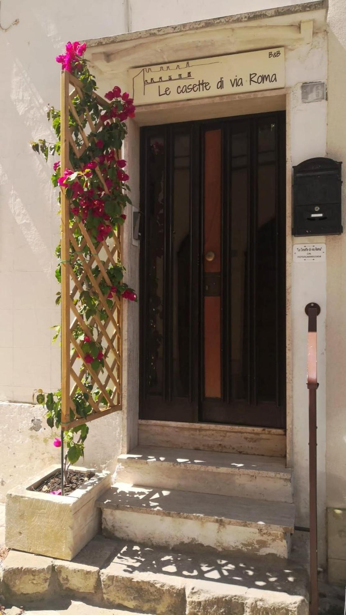Le Casette Di Via Roma Nardo Exterior photo